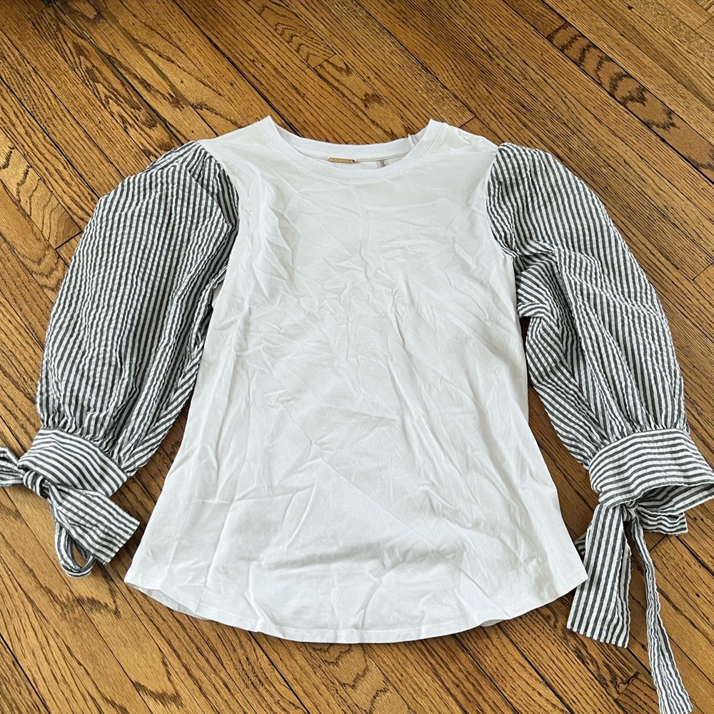 Elie Tahari White Blouse with Striped Sleeves